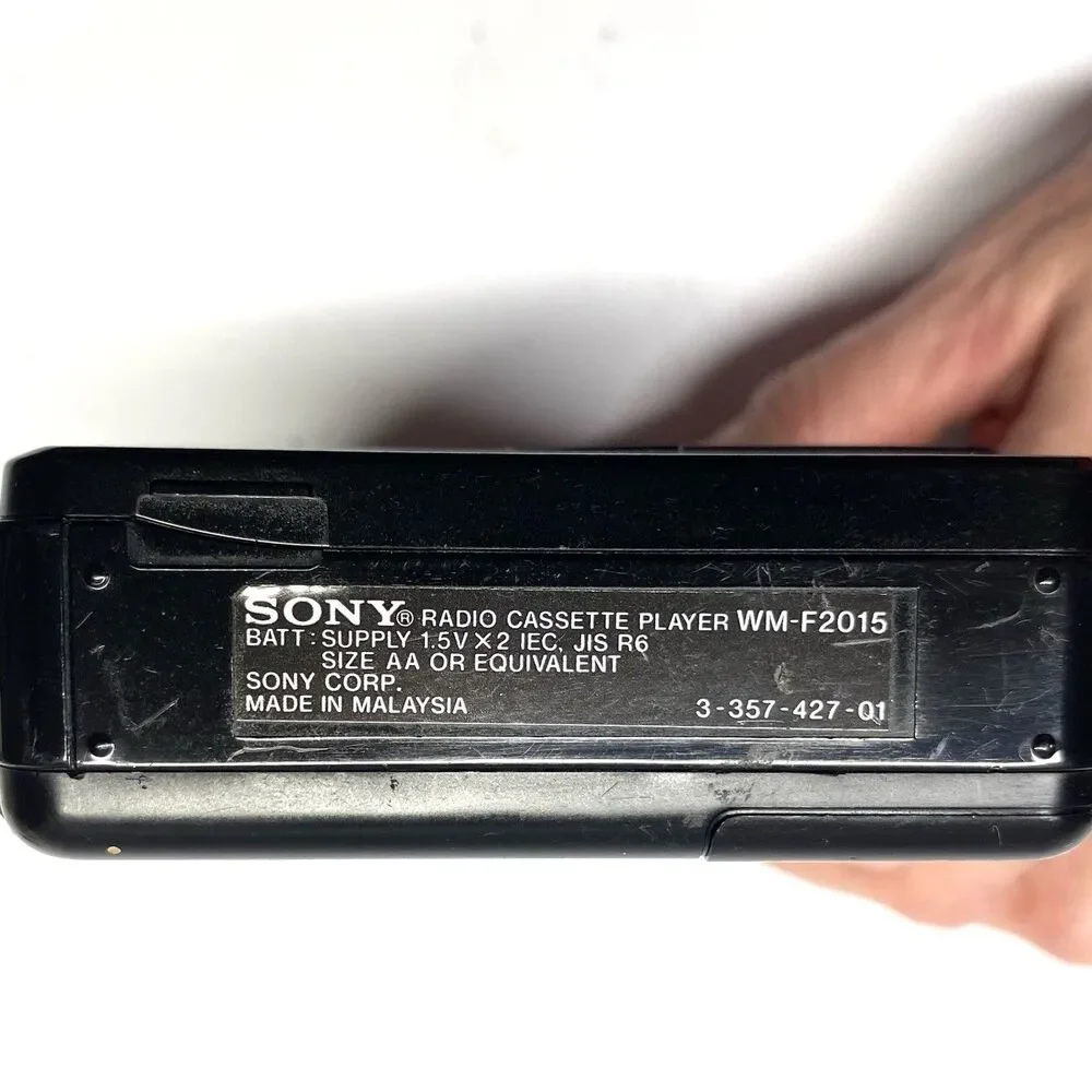 Sony Walkman WM-F2015 FM/AM Cassette Player New Drive Belts Working Condition